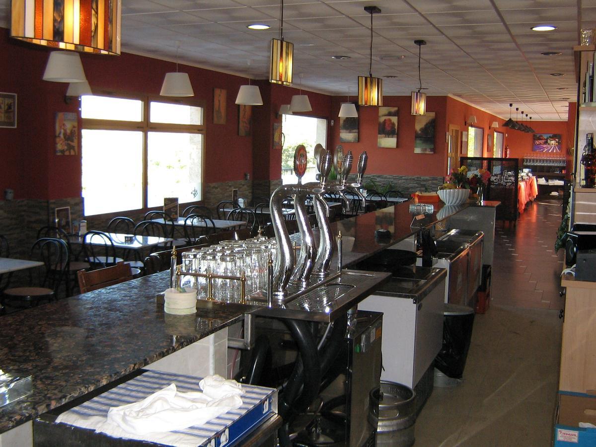 Hotel Restaurant Cau Blanch Useras 외부 사진
